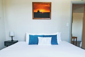 2 dormitorios, tabla de planchar con plancha, wifi y ropa de cama