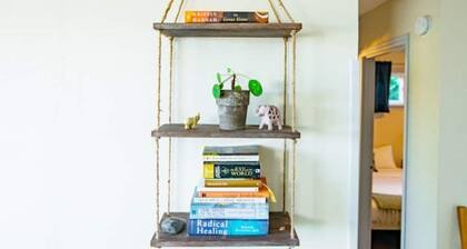 Uniontown Boat View House