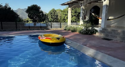 Casa OLA - Casa en la Isla con Piscina