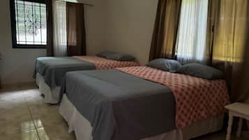 3 bedrooms, WiFi, bed sheets