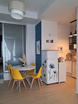 Dining - Cozy apartment near CityLife - Milan (Milano)