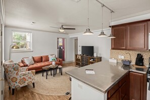 تلفزيون ذكي، كُتُب