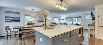 Rye Coastal Retreat w/ Deck & Outdoor Dining
