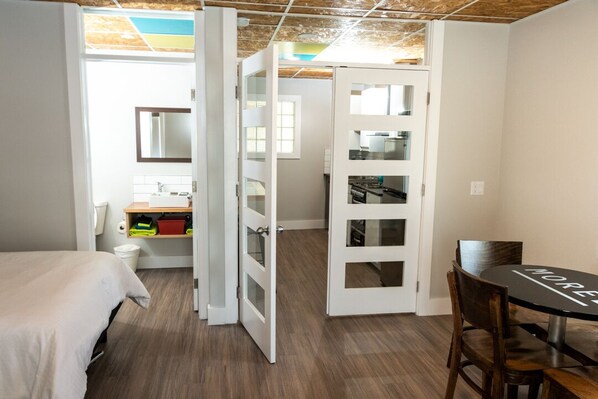 1 bedroom, iron/ironing board, free WiFi, bed sheets - Rest your weary head (Edmundston)