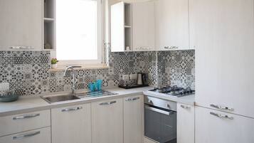 ๋ก๋น ์ข์ ๊ณต๊ฐ