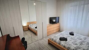 2 Schlafzimmer, Bügeleisen/Bügelbrett, WLAN, Bettwäsche
