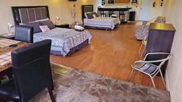 1 makuuhuone, silitysrauta/-lauta, ilmainen Wi-Fi, vuodevaatteet