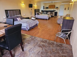 1 bedroom, iron/ironing board, free WiFi, bed sheets - Cozy studio near rest,malls,beaches, attractions, plenty of secure parking. (Anasco)