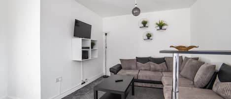 Apartment | Living area