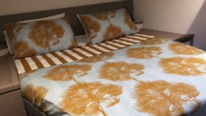 6 habitaciones y ropa de cama