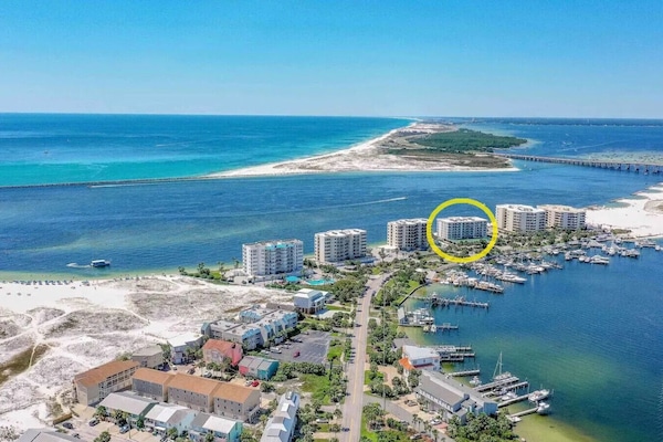 Aerial view of Destin Harbor with Harbor Hideaway