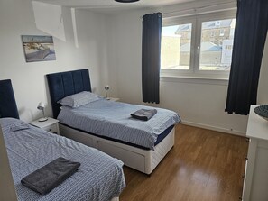 Apartment - Snug - Colquhoun Square Apartment (Helensburgh)