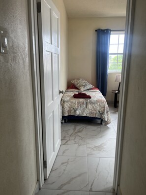 2 Schlafzimmer, Bügeleisen/Bügelbrett, kostenloses WLAN, Bettwäsche