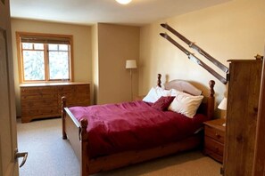 2 habitaciones, cuna de viaje, wifi y ropa de cama 
