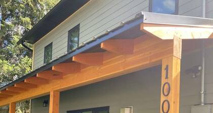 Erie Creek House - sleeps 4