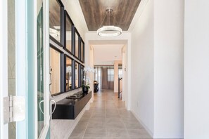 9 bedrooms, desk, Internet - Wonderful 9BD 6BA Mariogamer Solararesort Sleep 22 (Kissimmee)