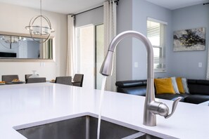 Departamento | 4 habitaciones y internet 