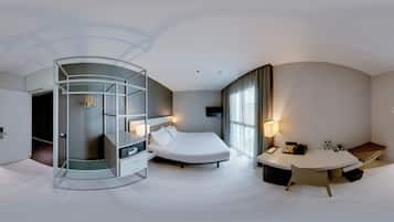 Minibar, két bảo mật tại phòng, bàn