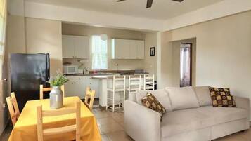 Smart TV, table tennis, books