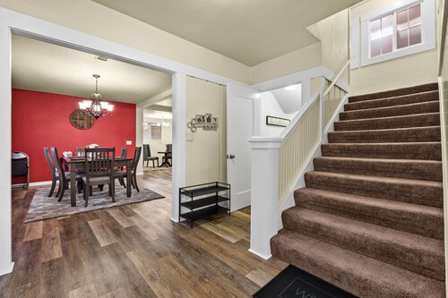 Spacious Home in the heart of the Bay