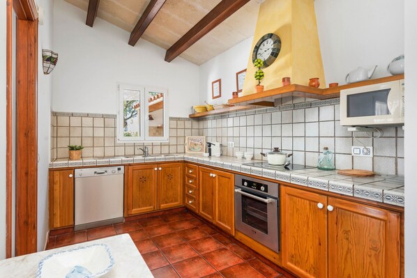 Nicht klassifiziertes Bild, 1 von 28, Schaltfläche