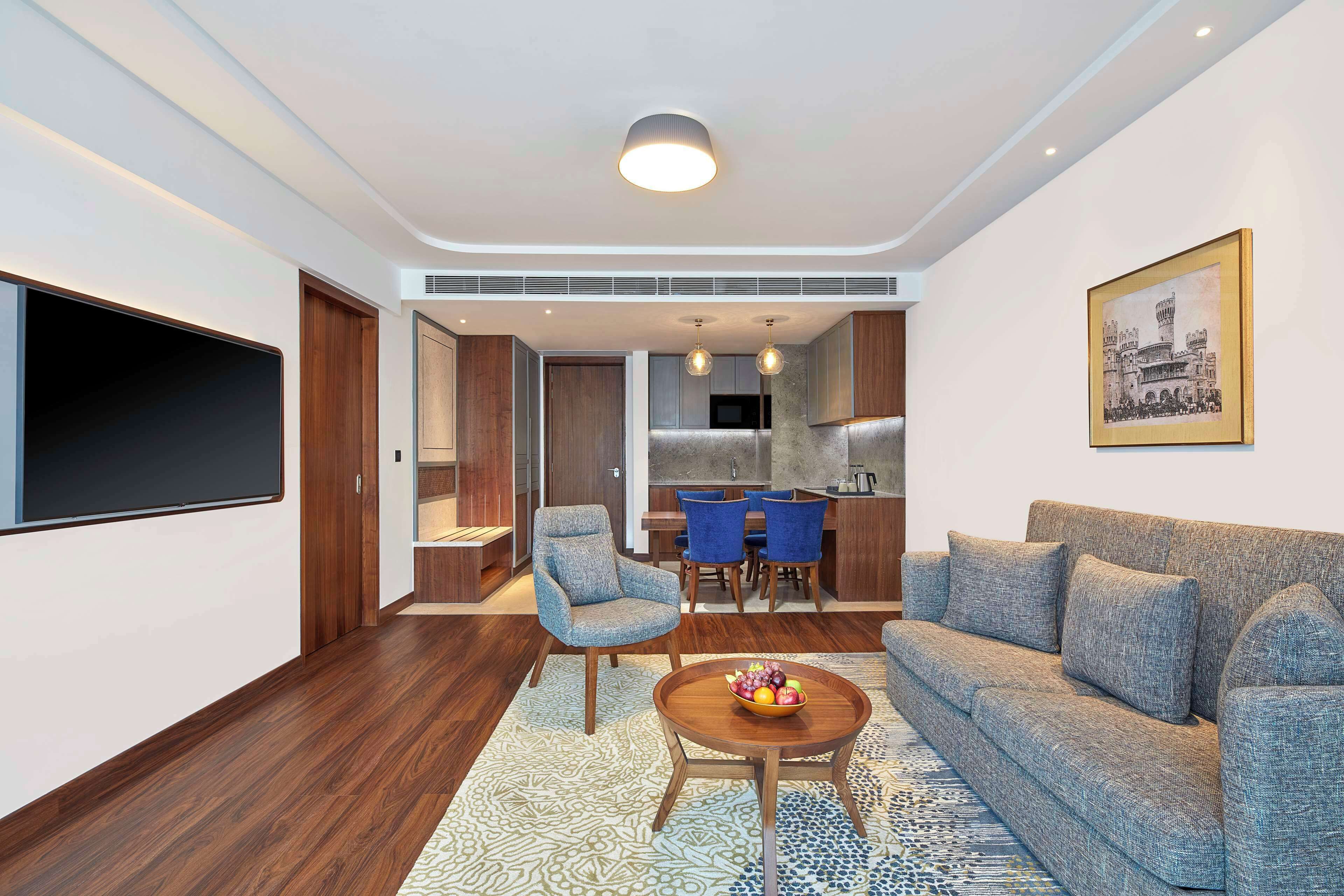 Suite, 1 King Bed (Ambassador) | Living area