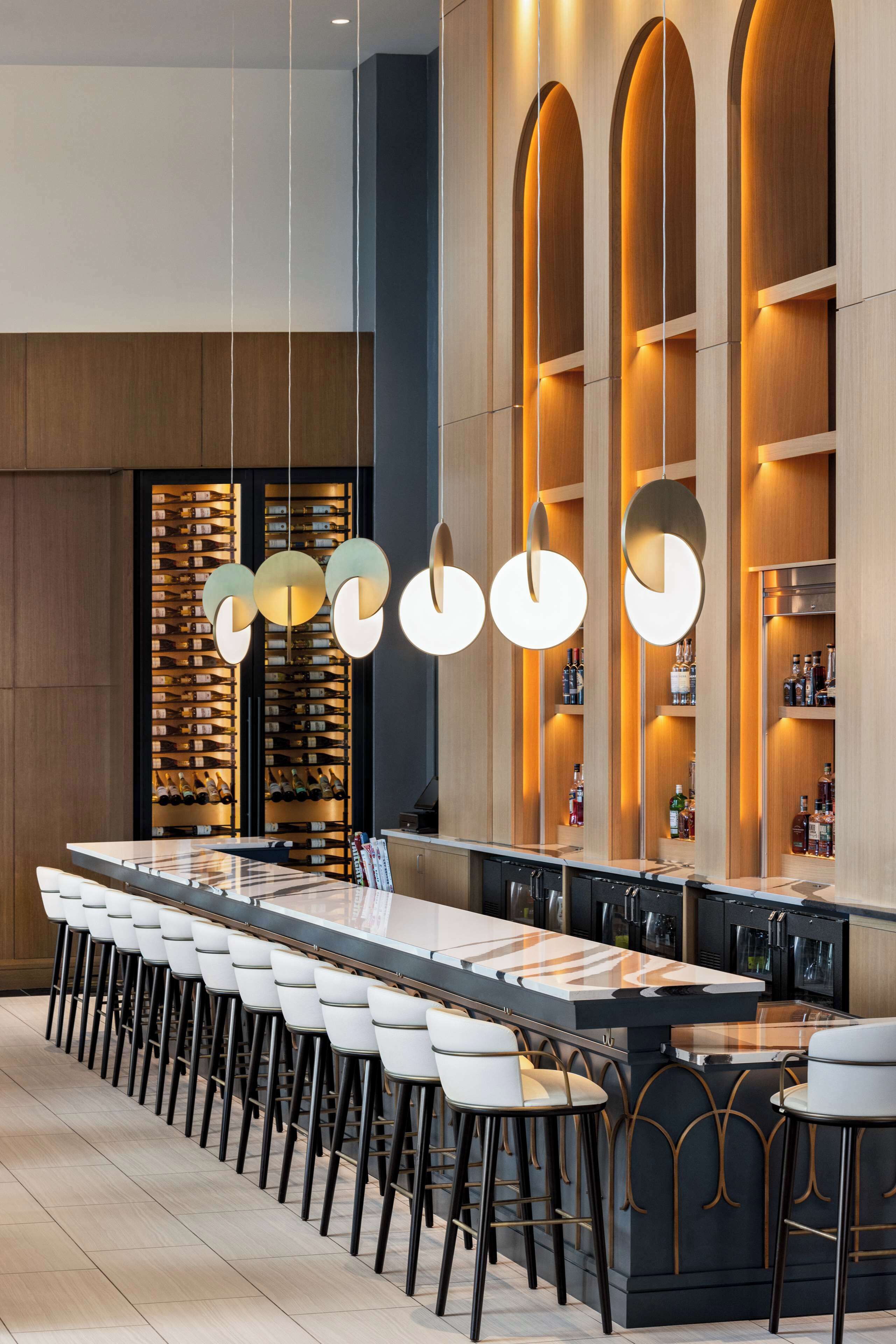 2 bars/lounges, lobby lounge, rooftop bar