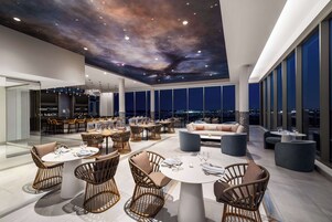 2 bars/lounges, lobby lounge, rooftop bar