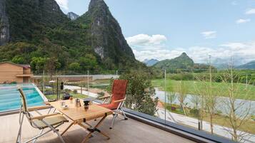 Deluxe Room, 2 Single Beds | View from room