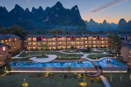外観. Hilton Garden Inn Guilin Yangshuo