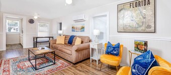 Cheerful Coastal Home Close to Beach