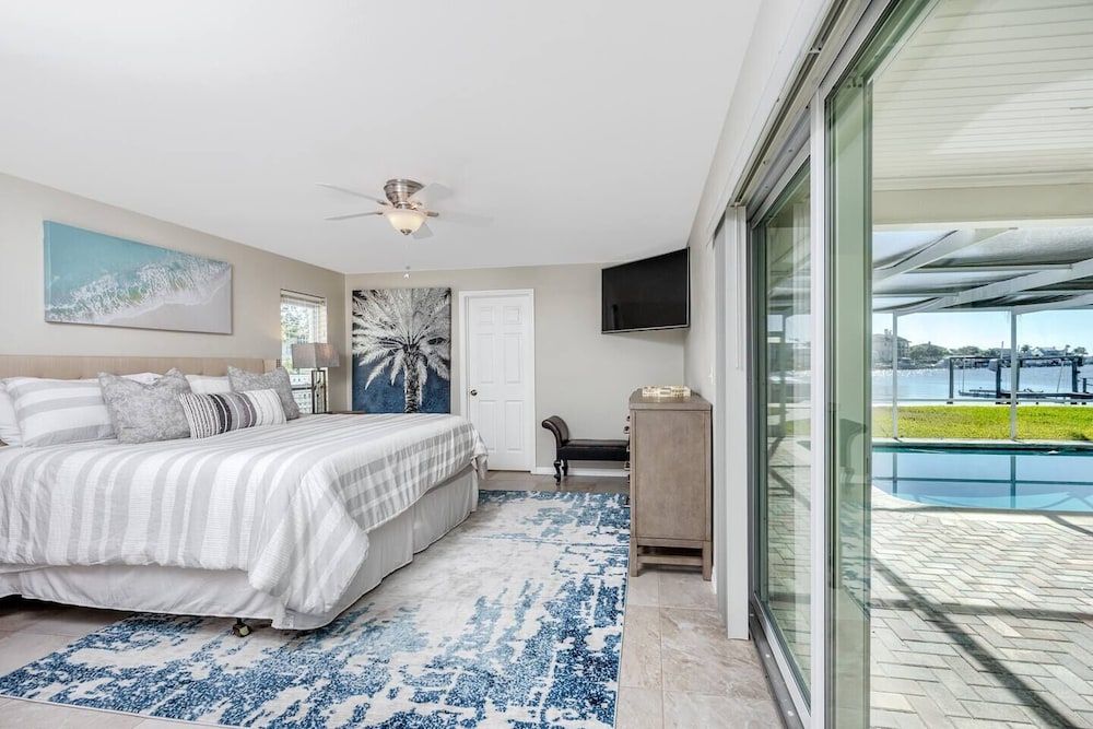Luxe Private Waterfront Getaway with Pool in Ozona Palm Harbor Vrbo