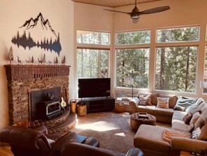 Smart TV, fireplace, foosball, books
