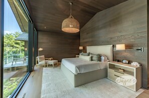 5 bedrooms, free WiFi, bed sheets