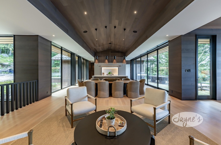 Modern 5 Bed 7 Bath Cottage On Lake Rosseau With Boathouse! - Muskoka
