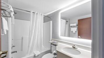 Suite, 1 Queen Bed with Sofa bed, Non Smoking | Free WiFi