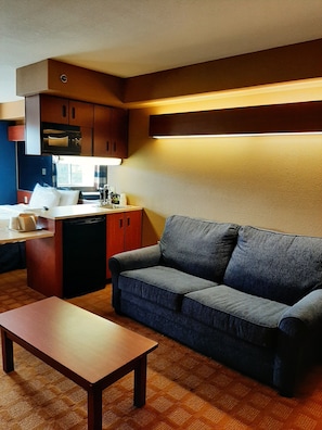 Suite, 1 grand lit et 1 canapé-lit, non-fumeur