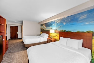 Quarto, 2 camas Queen, acessível, para não fumantes | Wi-Fi de cortesia