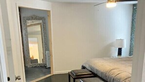 3 chambres, bureau, accès au Wi-Fi (inclus), literie fournie