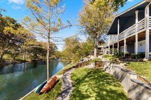 Property grounds - Water Haus (New Braunfels)