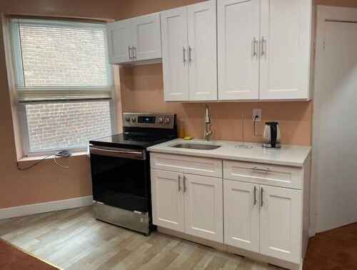 1 Bedroom Apartment in Jamaica