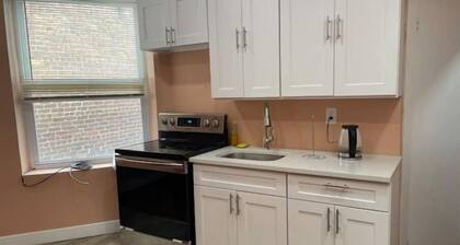 1 Bedroom Apartment in Jamaica