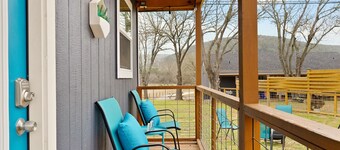 Hunka Hunka River Cabin Retreat