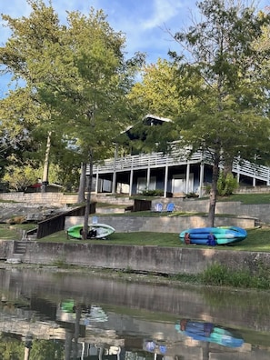 Exterior - Guadalupe River Retreat | Deck, Kayak + Fire Pit (New Braunfels)