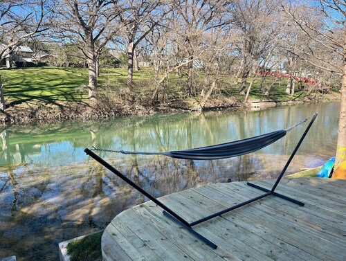 Comfortable Home on the Guadalupe!