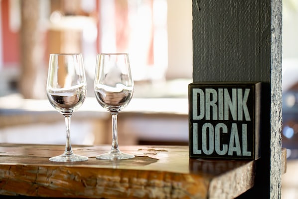 Food and drink - Canyon Lake Farmhouse | Hot Tub + Sauna | Pets OK (Canyon Lake)