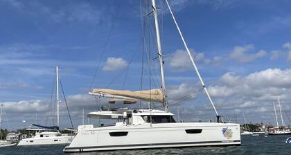 Luxurious Foutaine Pajot Saba 50 Catamaran. Six cabin, six bathroom layout.