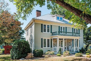 Exterior - Clonmel Acres: Hot Tub + Mins to Hazy Mtn & BMB (Afton)