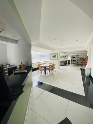 Apartamento conforto | Opções para refeição