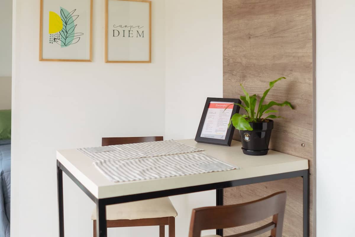 Junior Apartment | Living area | 40-inch LED TV with cable channels, Netflix, streaming services